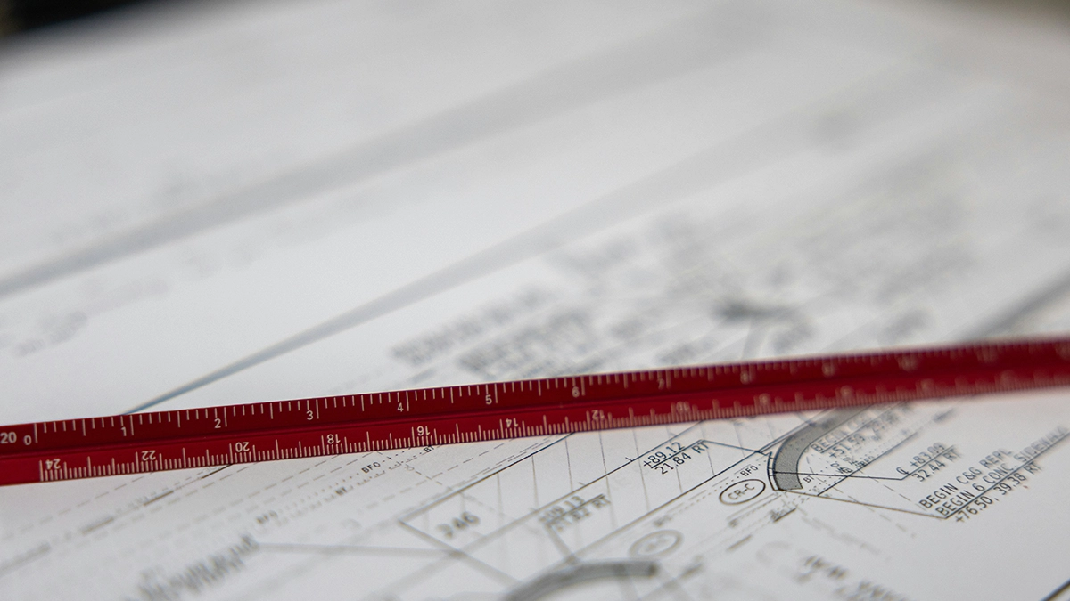 Scale ruler on a technical drawing with dimensions